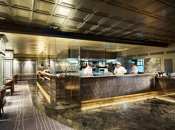 Nhà hàng The Grill  nơi sẽ diễn ra cuộc giao lưu ẩm thực giữa ba đầu bếp tài năng của hai nước Việt - Hàn.