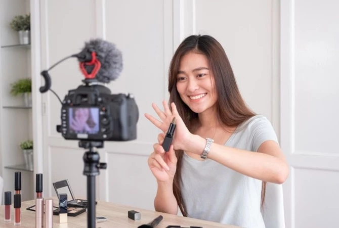 Dùng người nổi tiếng marketing còn hấp dẫn? 