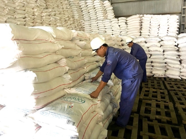 Ng&#xE0;nh m&#xED;a &#x111;&#x1B0;&#x1EDD;ng g&#x1EB7;p kh&#xF3;, Th&#x1EE7; t&#x1B0;&#x1EDB;ng ch&#x1EC9; &#x111;&#x1EA1;o h&#x1ED7; tr&#x1EE3; doanh nghi&#x1EC7;p