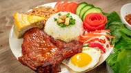 Ẩm thực Việt vươn ra thế giới: Cơm tấm xuất hiện trong thực đơn của chuỗi nhà hàng lớn Nhật Bản