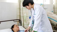 Nữ bệnh nhân đối mặt nguy cơ cắt tử cung vì bệnh hiếm