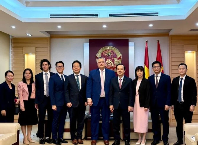 Các đại biểu chụp ảnh kỷ niệm. Ảnh: Trung tâm Truyền thông và Công nghệ. Các đại biểu chụp ảnh kỷ niệm. Ảnh: Trung tâm Truyền thông và Công nghệ.