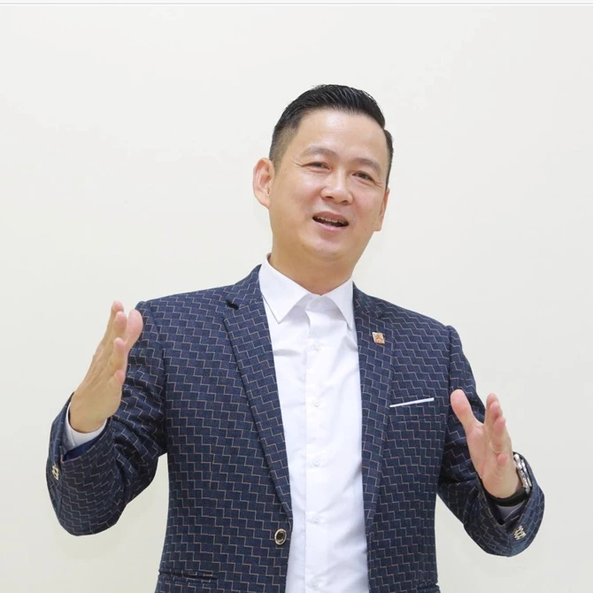 ông Ninh Thương Hiệu – Phó Chủ tịch phụ trách đào tạo cộng đồng doanh nghiệp giá tốt Việt Nam ông Ninh Thương Hiệu – Phó Chủ tịch phụ trách đào tạo cộng đồng doanh nghiệp giá tốt Việt Nam