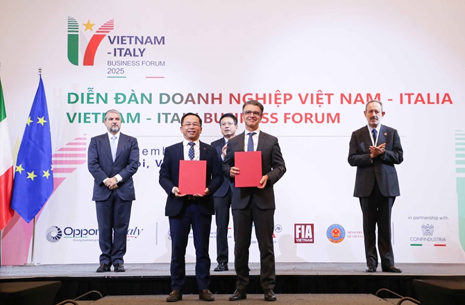 EVN và CDP trao Ý định thư hợp tác trong dự án Nhà máy Thủy điện tích năng Bác Ái