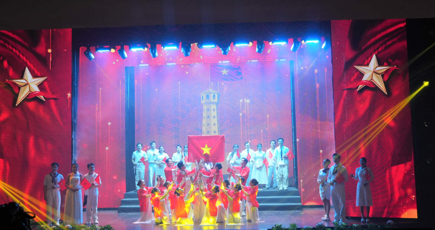 Hành trình đồng hành cùng tuổi trẻ