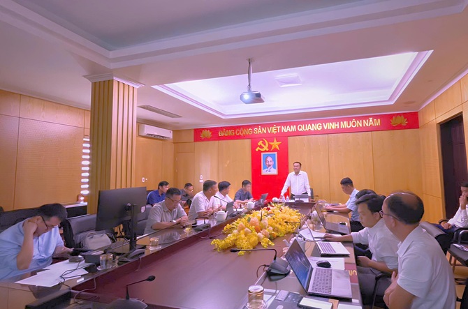 H&#xE0; T&#x129;nh n&#xE2;ng cao s&#x1ED1; h&#xF3;a d&#x1EEF; li&#x1EC7;u, t&#x1EA1;o &#x111;&#x1ED9;t ph&#xE1; trong chuy&#x1EC3;n &#x111;&#x1ED5;i s&#x1ED1;