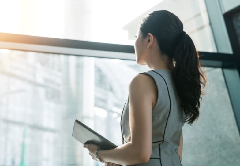 8 bí mật vàng trong tư duy giúp phụ nữ thành công bứt phá