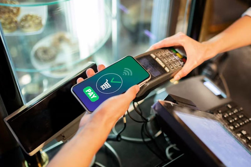 Ngân hàng Nhà nước đẩy mạnh làm sạch dữ liệu, thanh toán số bùng nổ trong năm 2025