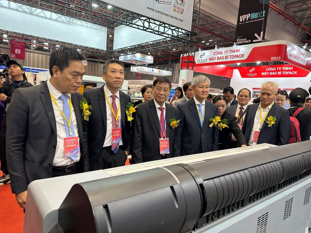 350 doanh nghi&#x1EC7;p tham gia tri&#x1EC3;n l&#xE3;m VietnamPrintPack 2025