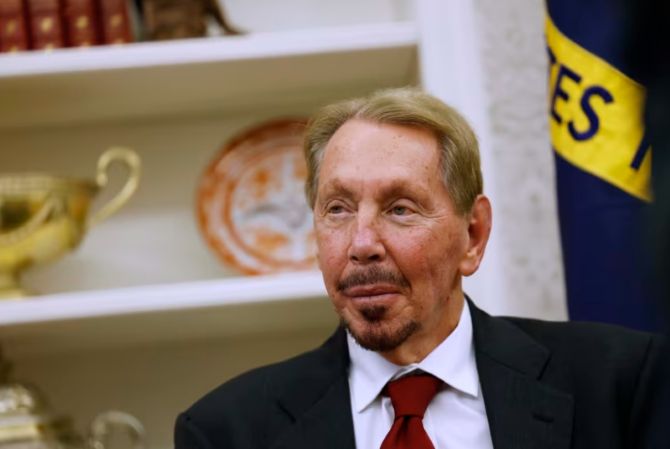 'Vượt mặt' Elon Musk, cụ ông 81 tuổi bất ngờ thành người giàu nhất thế giới