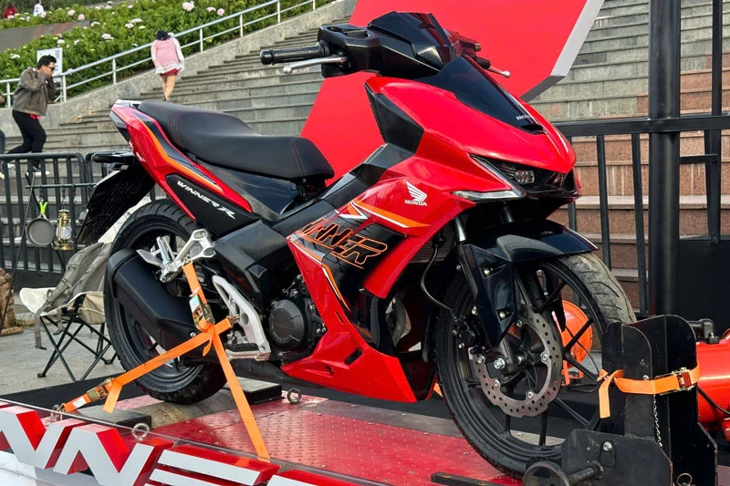 Honda Winner R.