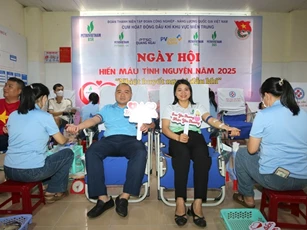 Lọc hóa dầu Bình Sơn tổ chức 'Ngày hội hiến máu tình nguyện năm 2025'