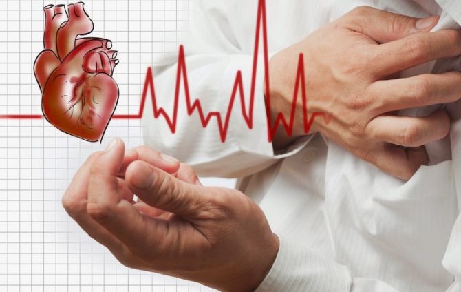 Bỏ bữa sáng, sống trong tiếng ồn, ngồi khom lưng… khiến huyết áp tăng cao