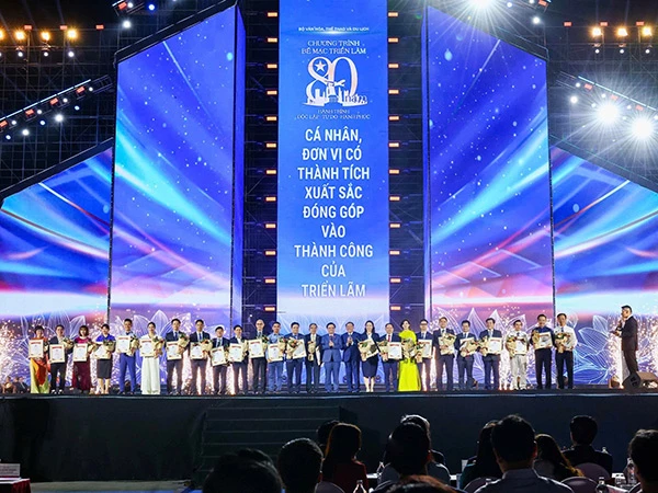 Đà Nẵng là một trong 15 tỉnh, thành được trao giải thưởng “Không gian trưng bày tiêu biểu” tại triển lãm thành tựu đất nước 80 năm.
