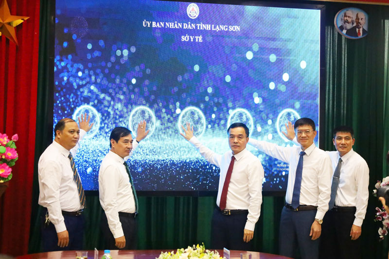 Lạng Sơn công bố triển khai hồ sơ bệnh án điện tử tại 14 bệnh viện và trung tâm y tế
