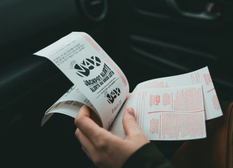 Trúng số độc đắc giàu nhanh nhưng vì sao nhiều người lại rơi vào bi kịch phá sản, tan cửa nát nhà?