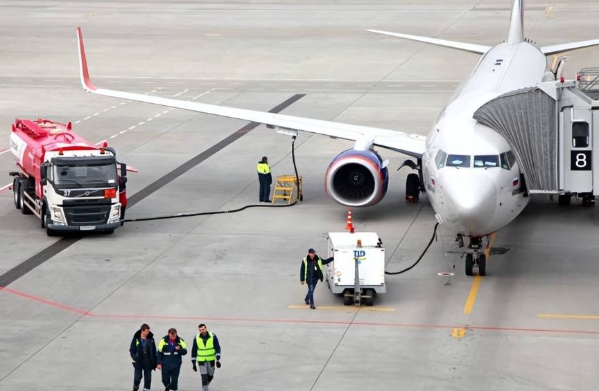 Lý do bất ngờ khiến bình nhiên liệu máy bay nằm ở cánh chứ không ở thân