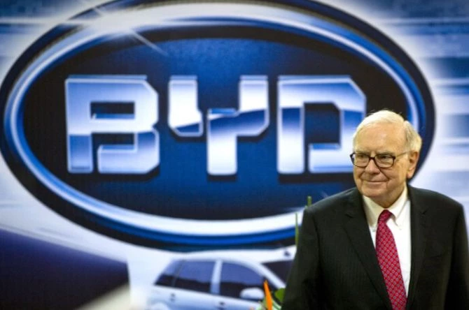 Berkshire Hathaway, quỹ đầu tư từng được Warren Buffett dẫn dắt bất ngờ thoái toàn bộ vốn tại BYD Berkshire Hathaway, quỹ đầu tư từng được Warren Buffett dẫn dắt bất ngờ thoái toàn bộ vốn tại BYD