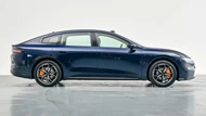 Xe hạng D mạnh 286 mã lực, giá chưa tới 450 triệu đồng có gì đáng chú ý?