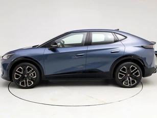 Xe gầm cao hạng C, công suất 340 mã lực, giá gần 560 triệu đồng