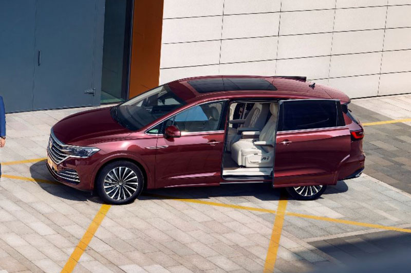 Volkswagen giới thiệu xe MPV hạng sang, giá hơn 740 triệu đồng