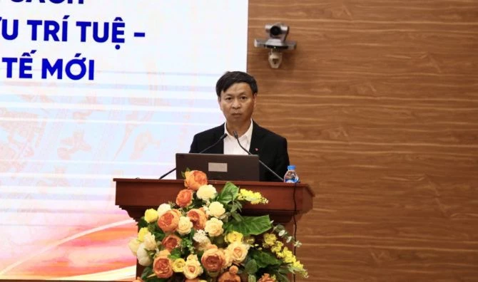 Ông Hoàng Minh, Thứ trưởng Bộ Khoa học và Công nghệ phát biểu tại hội thảo. Ảnh: Ban Chính sách, chiến lược Trung ương