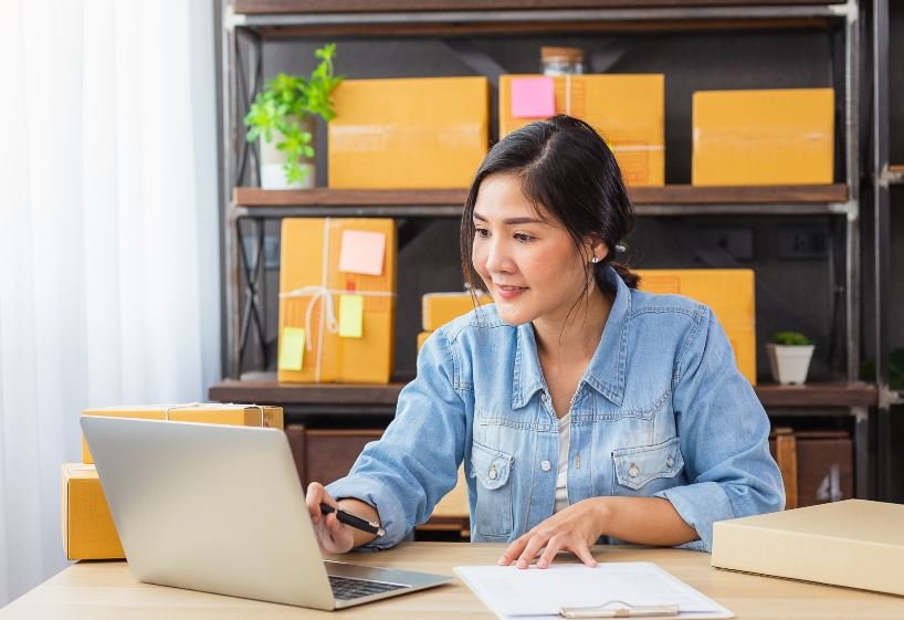 Bí quyết chi tiêu khôn ngoan giúp bạn bớt âu lo tài chính mỗi tháng