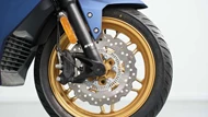 Xe tay ga 300cc, phanh ABS, TCS, giám sát áp suất lốp, giá hơn 70 triệu đồng