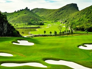 Legend Valley Country Club: Từ vùng đầm lầy hoang sơ đến 'thiên đường golf' giữa lòng Ninh Bình