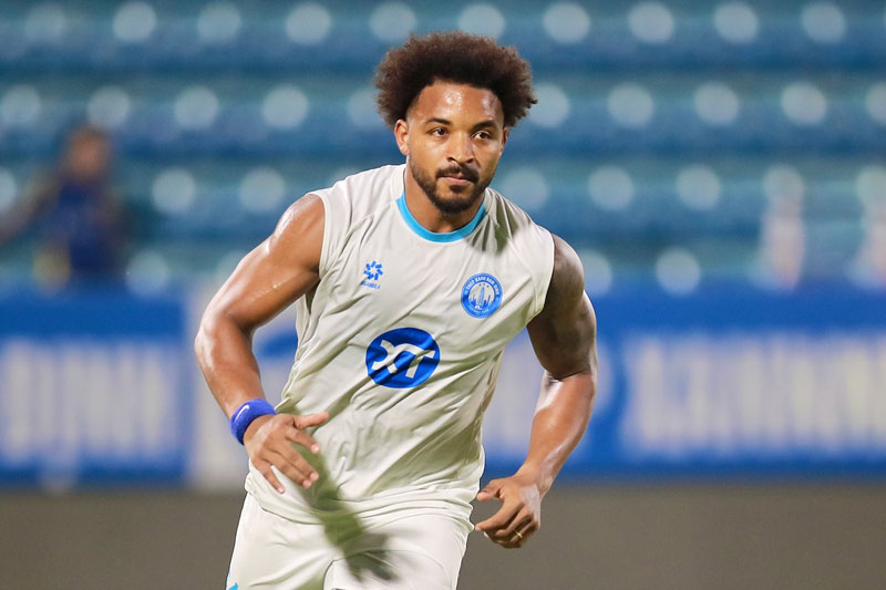 Tiền đạo Nguyễn Xuân Son sắp tái xuất, hứa hẹn tạo cú hích cho Thép Xanh Nam Định