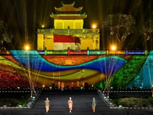 Lễ hội Văn hóa thế giới tại Hà Nội quyên góp 2,5 tỷ đồng ủng hộ đồng bào vùng lũ