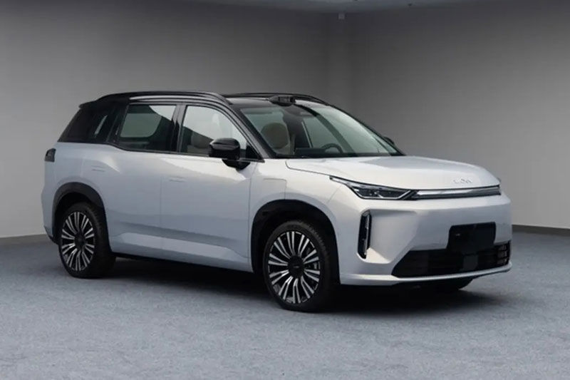 SUV hạng C thiết kế đẹp, công suất 224 mã lực, giá gần 520 triệu đồng