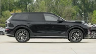 SUV hạng D công suất công suất 320 mã lực, công nghệ tiên tiến, giá ‘mềm’