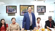 Tổng Bí thư Tô Lâm tặng hoa chúc mừng Hội Doanh nhân Tư nhân Việt Nam