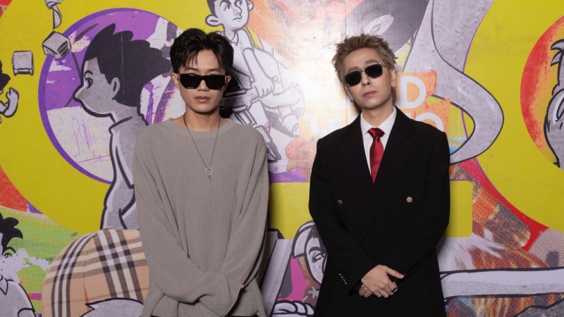 OSAD &#x27;tho&#xE1;t kh&#x1ECF;i s&#x1EF1; g&#xF2; b&#xF3; trong &#xE2;m nh&#x1EA1;c&#x27; v&#x1EDB;i album &#x111;&#x1EA7;u tay k&#x1EBF;t h&#x1EE3;p c&#xF9;ng onionn.