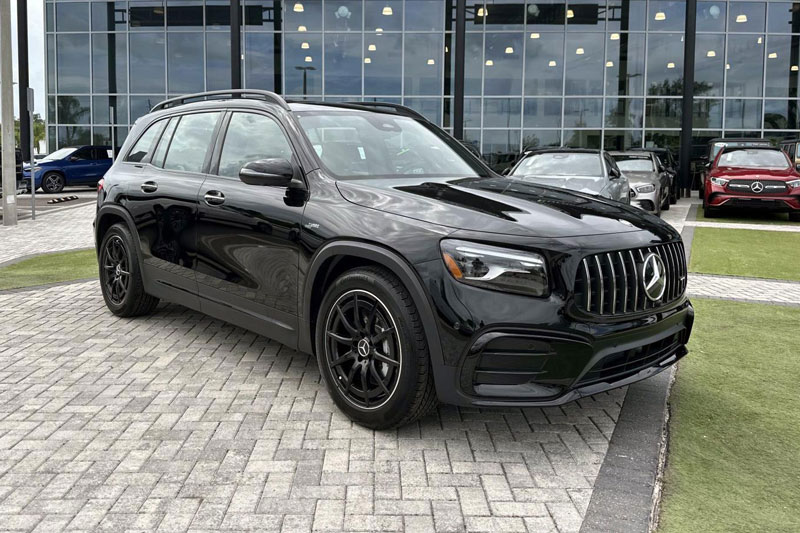 Mercedes-Benz ra mắt SUV 7 chỗ công suất 302 mã lực, giá hơn 1,6 tỷ đồng