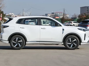 SUV hạng C công suất 161 mã lực, công nghệ lái tiên tiến, giá hơn 400 triệu đồng