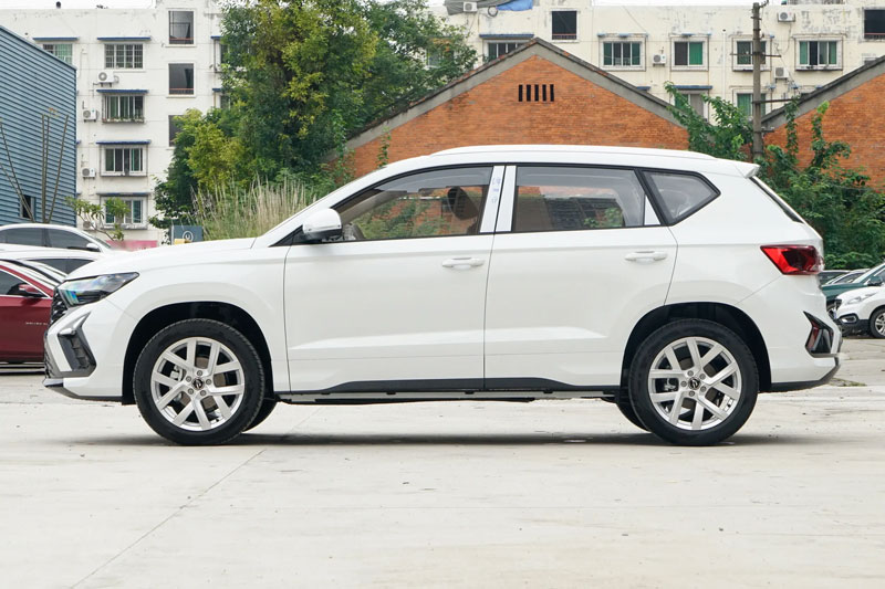 Đối thủ của Toyota Corolla Cross ra mắt, giá hơn 320 triệu đồng