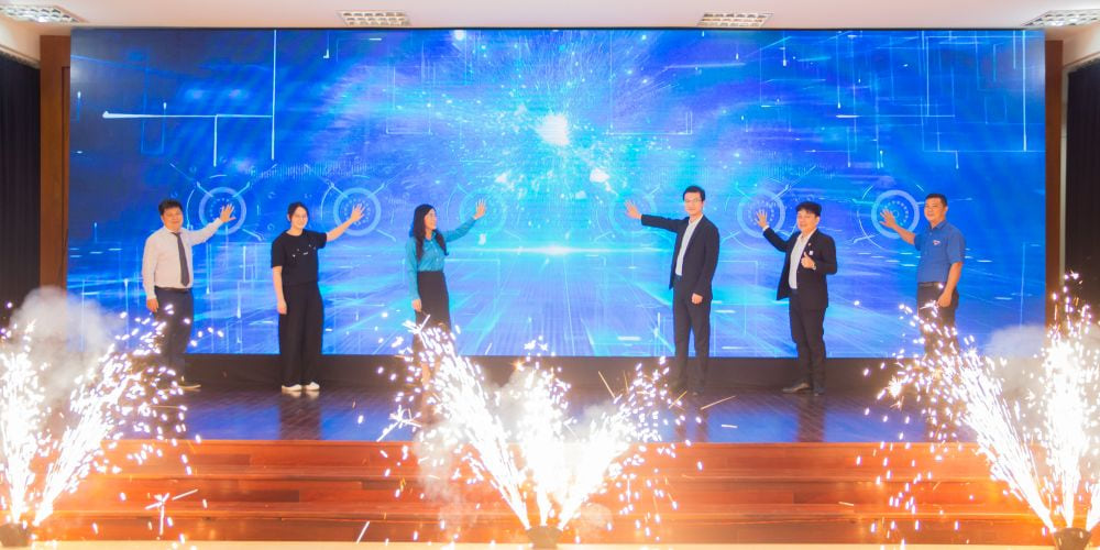 Thanh niên TP Hồ Chí Minh tranh tài kỹ năng thương mại số