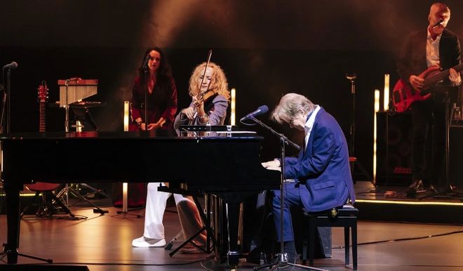 4000 khán giả Việt đắm mình trong không gian âm nhạc chữa lành ‘khu vườn bí mật’