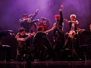 K-Pop (Justb) và J-Pop (Kid Phenomenon) nói gì về Tân binh toàn năng?