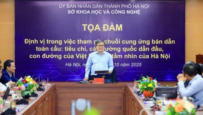Quanh cảnh buổi toạ đàm. Ảnh: Cổng thông tin điện tử Thành phố Hà Nội. Quanh cảnh buổi toạ đàm. Ảnh: Cổng thông tin điện tử Thành phố Hà Nội.