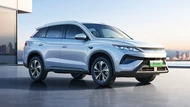 SUV hạng C động cơ PHEV, tiêu thụ 3,2 lít xăng/100 km, giá gần 380 triệu đồng