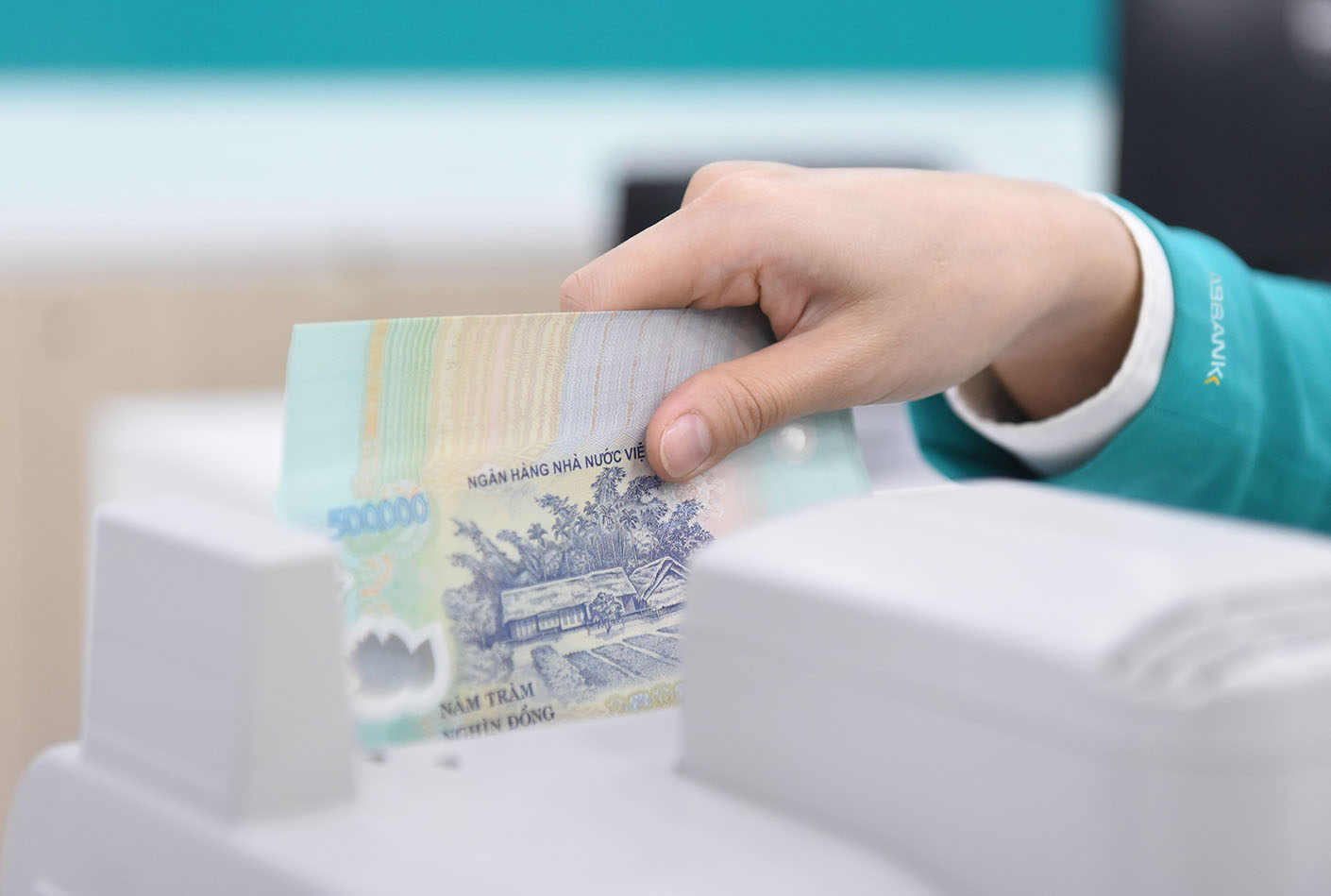 ABBANK báo lãi trước thuế hơn 2.300 tỷ đồng