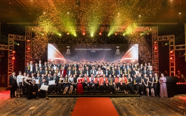 Gi&#x1EA3;i th&#x1B0;&#x1EDF;ng PropertyGuru Vi&#x1EC7;t Nam l&#x1EA7;n th&#x1EE9; 11: Vinh danh nh&#xE0; ph&#xE1;t tri&#x1EC3;n b&#x1EA5;t &#x111;&#x1ED9;ng s&#x1EA3;n ki&#x1EBF;n t&#x1EA1;o&#xD;&#xA;&#xD;&#xA;