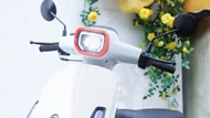 Xe tay ga 125cc, phanh ABS, màn hình LCD, giá gần 30 triệu đồng