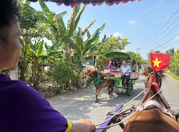 Chính quyền điện tử gắn với đô thị sinh thái, văn minh