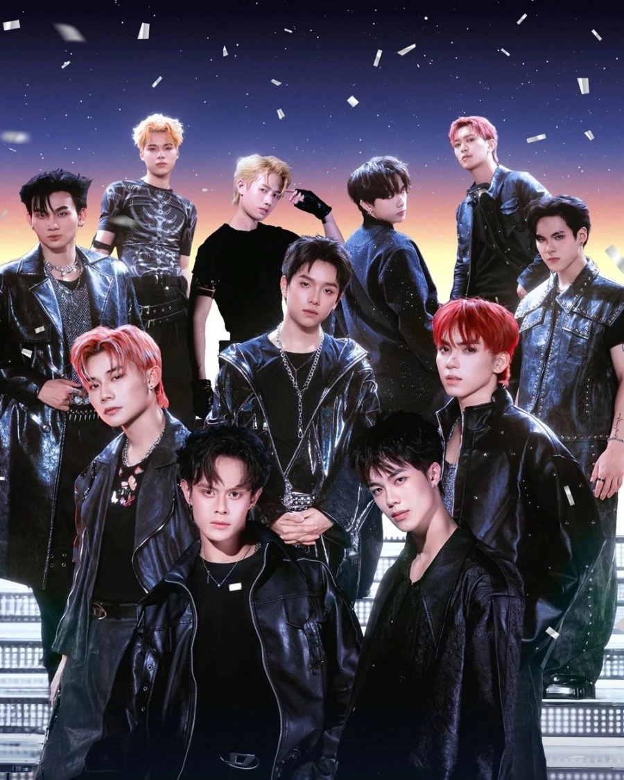 Nhóm Tân binh thăng cấp đồng hành cùng chương trình Sinh viên thế hệ mới 2025. Nhóm Tân binh thăng cấp đồng hành cùng chương trình Sinh viên thế hệ mới 2025.