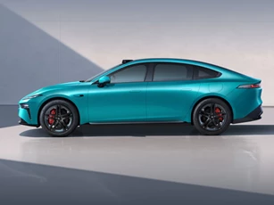 Xe sedan hạng D thiết kế ấn tượng, công suất 536 mã lực, giá hơn 550 triệu đồng