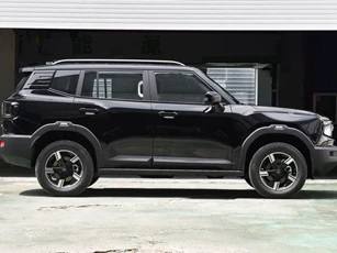 SUV địa hình công suất 590 mã lực, giá chưa tới 600 triệu đồng